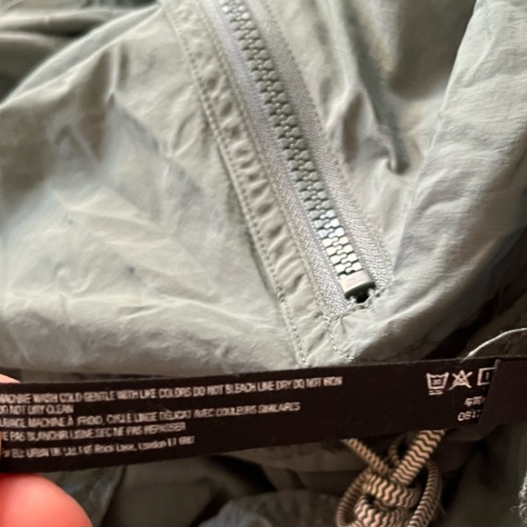 Free people movement rain jacket - Picture 8 of 10